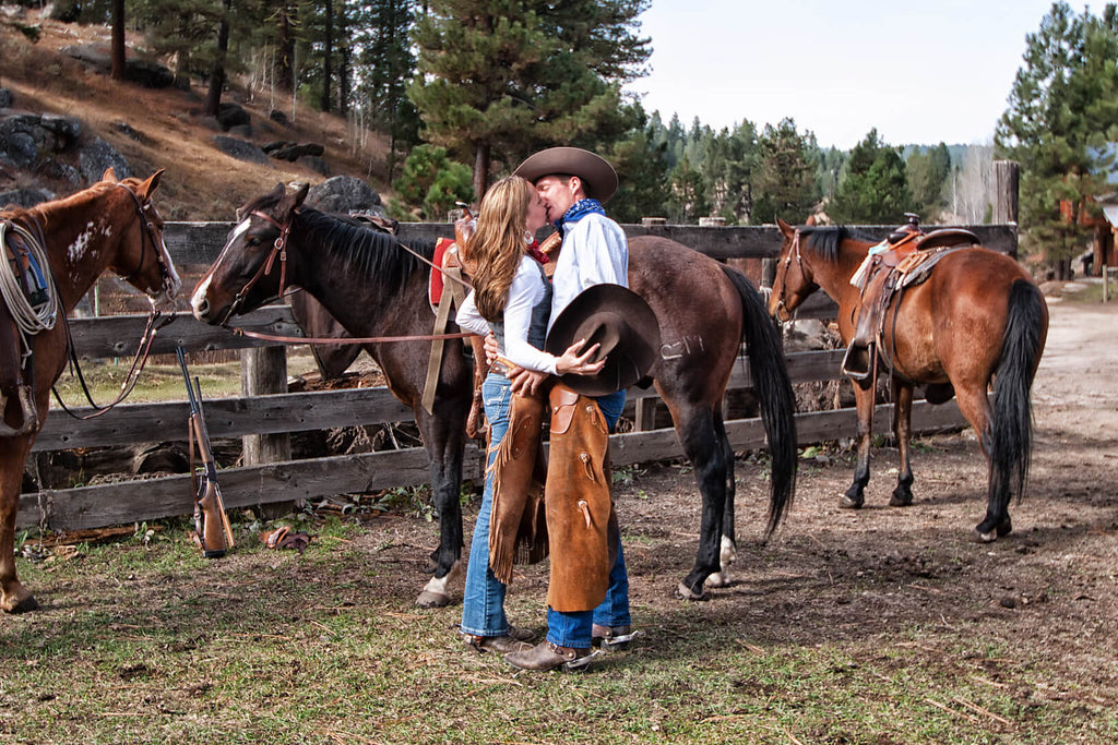 Be the Ultimate Country Couple With These His and Hers Country